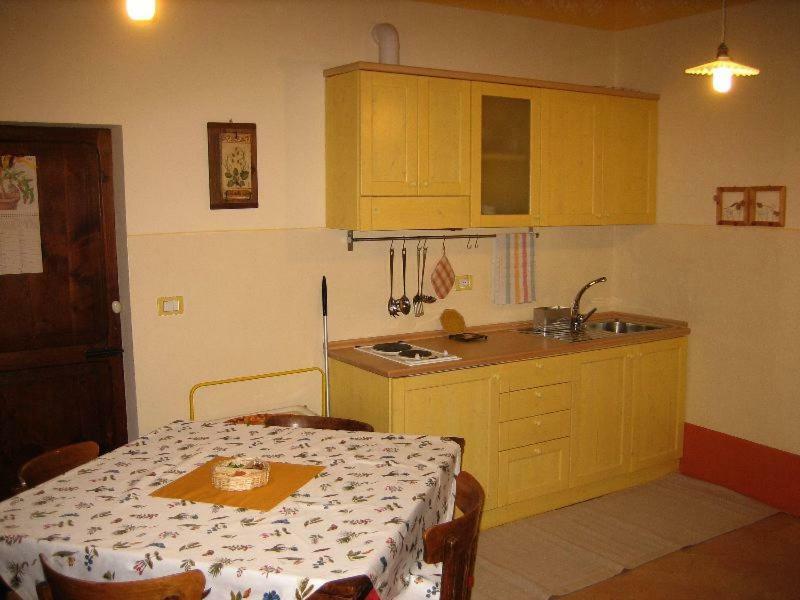 Bed & Breakfast Del Teatro Cagli Extérieur photo