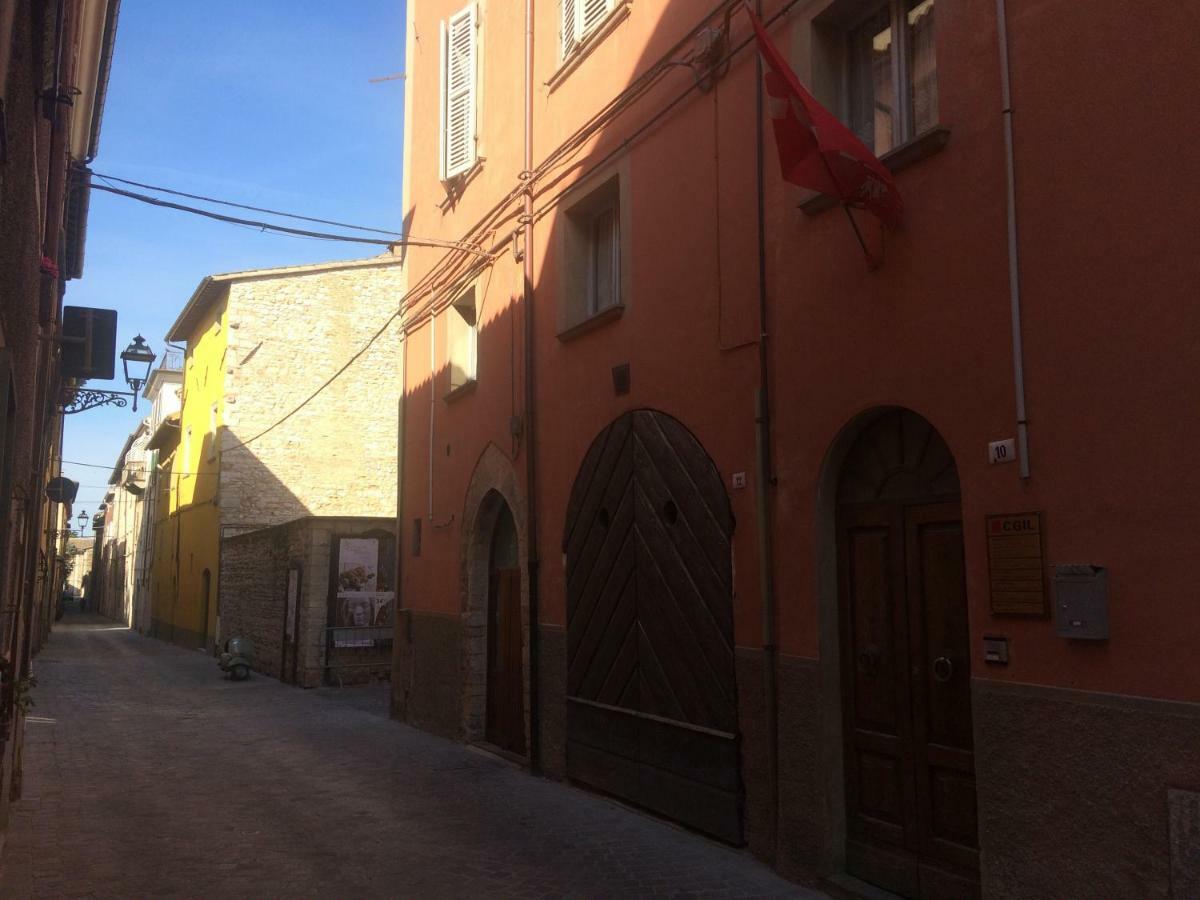 Bed & Breakfast Del Teatro Cagli Extérieur photo